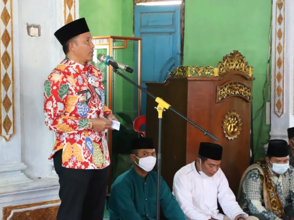 Safary Jum'at, Masyarakat Pekon Padang Cahya Antusias Sambut Bupati Parosil
