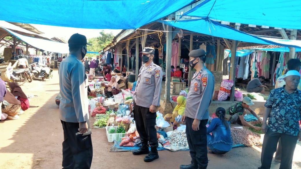 Gelar Patroli KRYD di Pasar, Polisi Beri Himbauan Kamtibmas