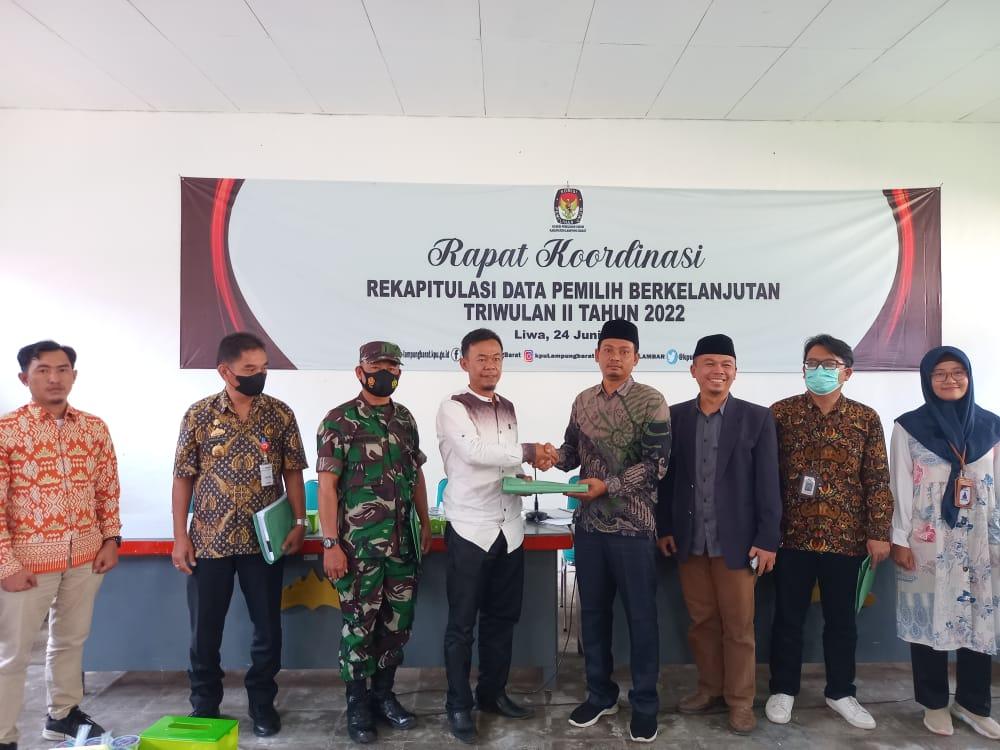 Kembali KPU Lampung Barat, Gelar Rapat Koordinasi Data Pemilih Triwulan II Tahun 2022
