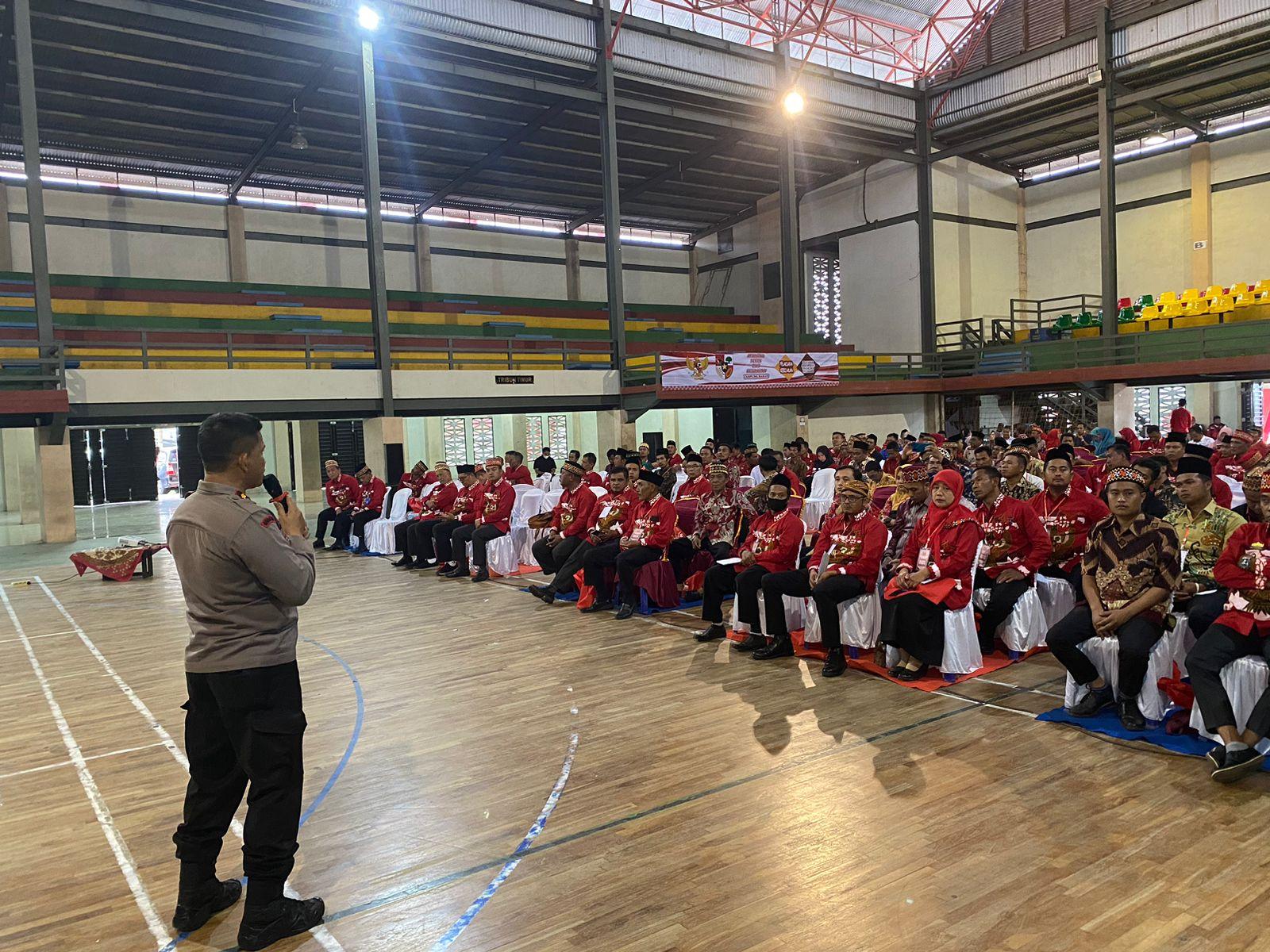 Polres Lampung Barat Berikan Materi Pembinaan Pemantapan Ideologi Pancasila Bagi Aparatur Pekon Dan Kelurahan