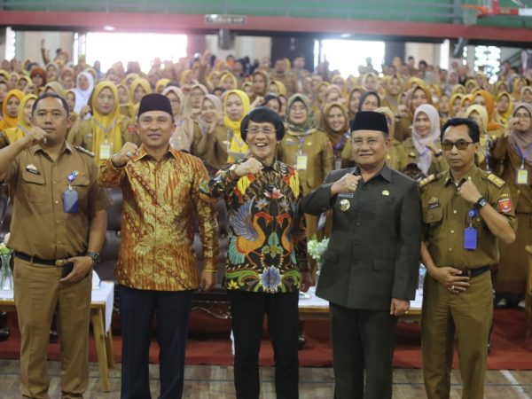Gelar Seminar Nasional Pendidikan Karakter dan Strategi Mengajar, Pemerintah Lampung Barat Hadirkan Kak Seto