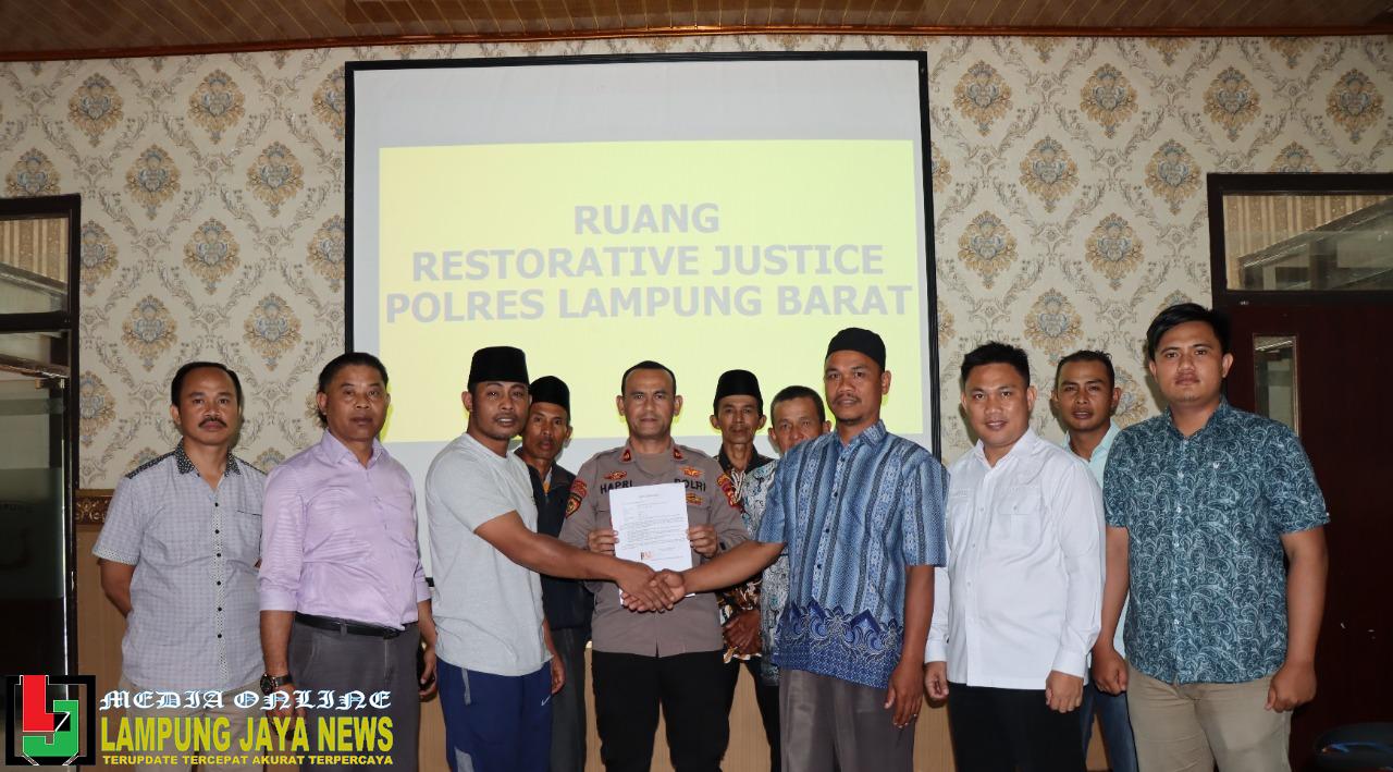 Polres Lampung Barat Berhasil Selesaikan Tindak Pidana Penipuan Atau Penggelapan Melalui Restorative Justice