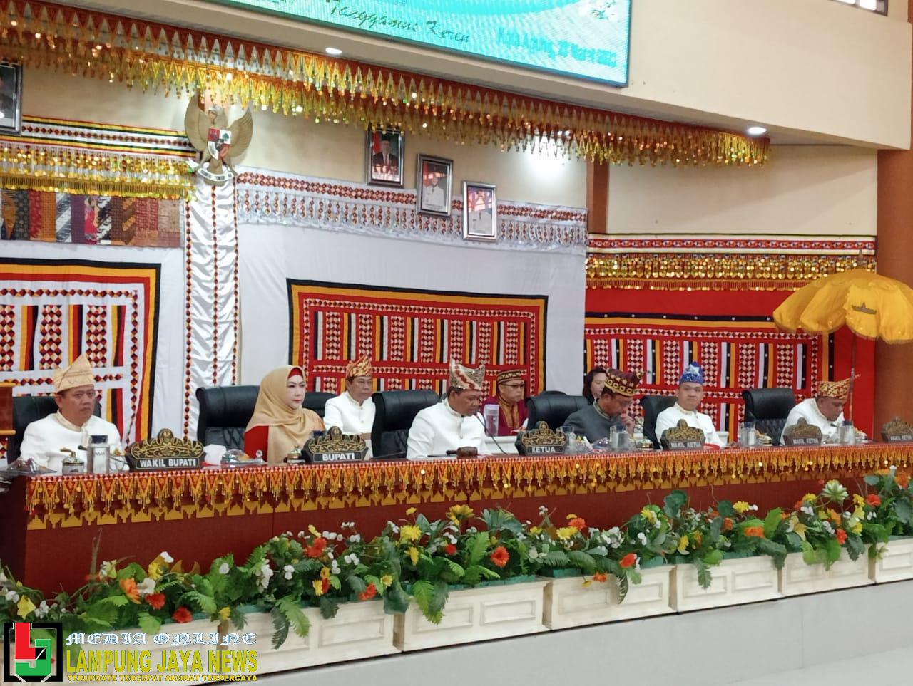 Bupati Hj Dewi Handajani Menghadiri Rapat Paripurna Istimewa Peringatan HUT Ke-26 Kabupaten Tanggamus