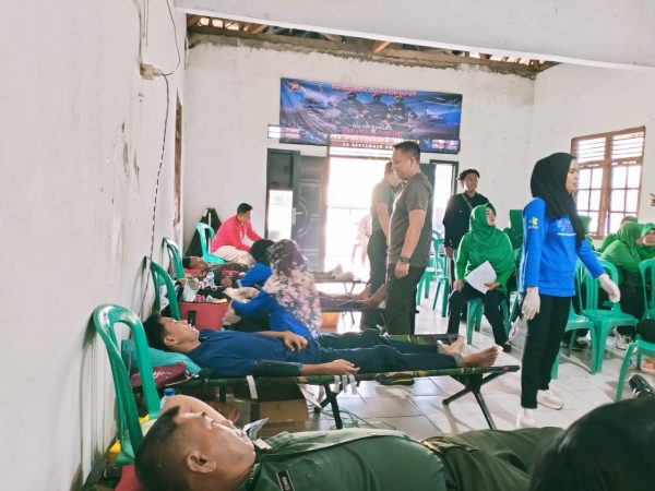 HUT TNI Ke-78, Kodim 0427/WK Adakan Bhakti Sosial Donor Darah