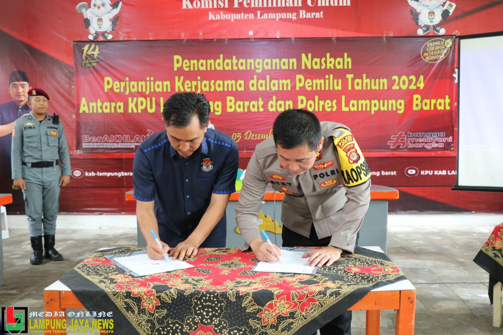 KPU dan Polres Lampung Barat Tandatangani Naskah Perjanjian Kerjasama dalam Pemilu 2024