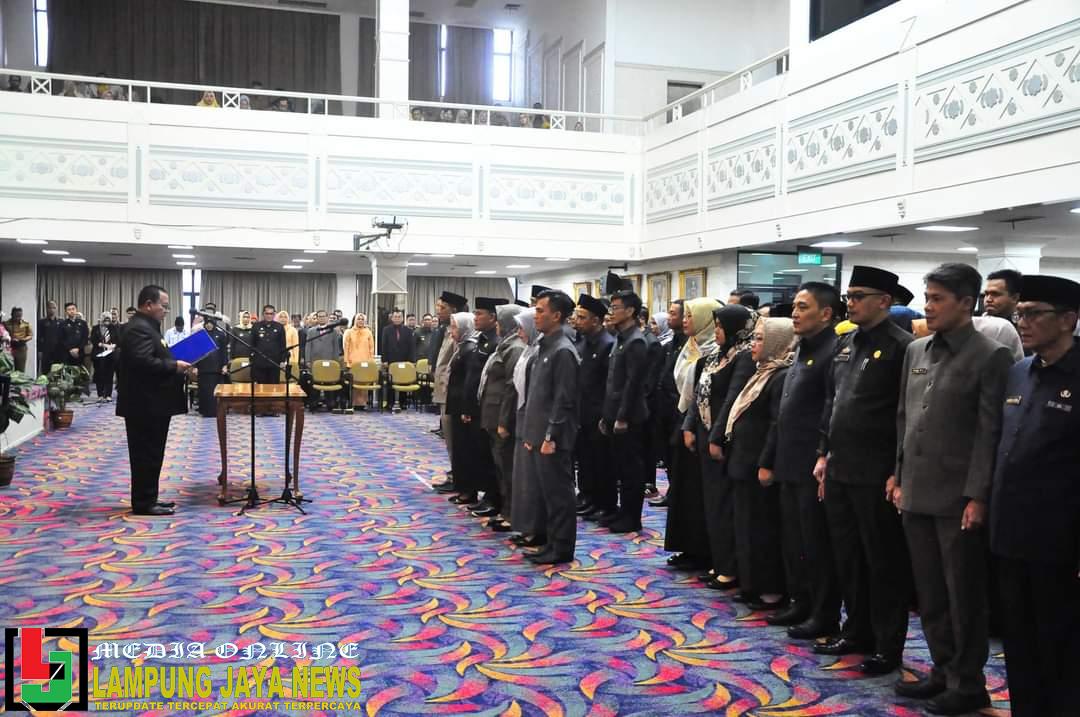 Gubernur Arinal Djunaidi Melantik 4 Pejabat Pimpinan Tinggi Pratama Hasil Seleksi Terbuka Pengisian Jabatan