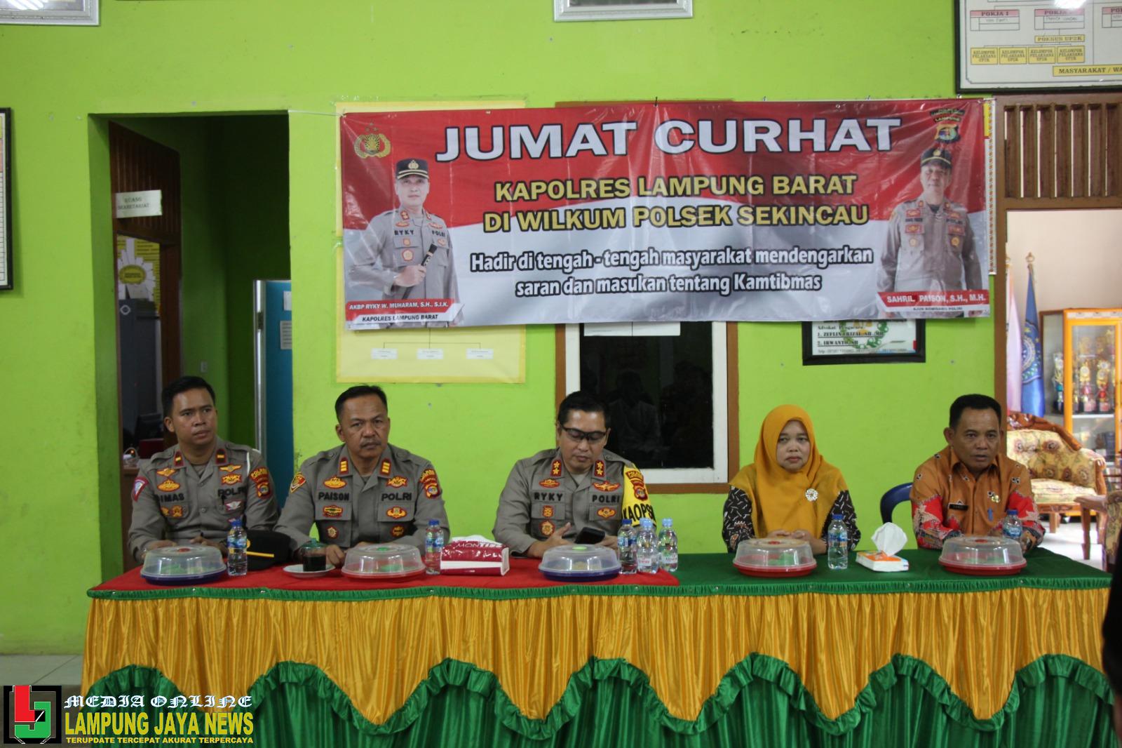Kapolres Lampung Barat Gelar Jumat Curhat di Balai Pekon Kembahang