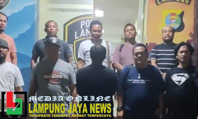 Tim Gabungan Tekab 308 Polres Tanggamus Dibackup Polda Lampung Tangkap DPO Pengrusakan di Kota Agung
