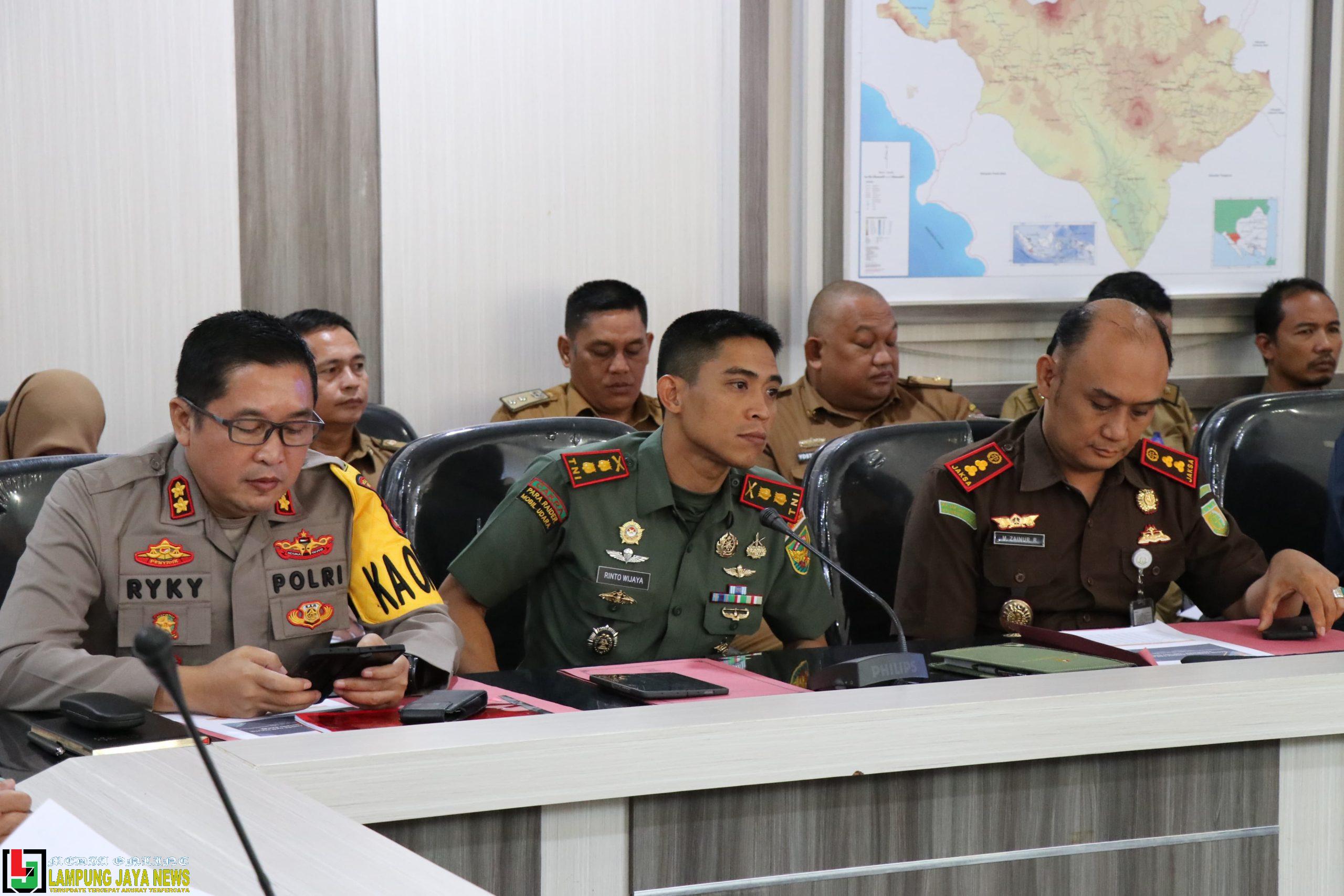 Kapolres Lampung Barat Sampaikan Strategi Pengamanan Pada Rakor Lintas Sektoral Kesiapan Hari Raya Idul Fitri 1445H