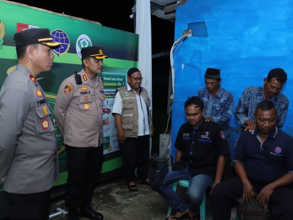 Arus Balik Lebaran 2024, Polres Lampung Utara Berikan Layanan Kesehatan dan Pijet Gratis Kepada Pemudik Hingga Sopir Bus