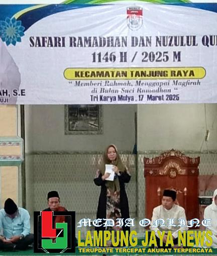 Elfianah Prihatin : "Dibelakang Wanita Yang Kuat, Ada Lelaki Yang Hebat Elfianah Prihatin : "Dibelakang Wanita Yang Kuat, Ada Lelaki Yang Hebat