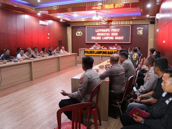 Polres Lampung Barat Gelar Latihan Pra Operasi Pekat Krakatau 2025 Polres Lampung Barat Gelar Latihan Pra Operasi Pekat Krakatau 2025