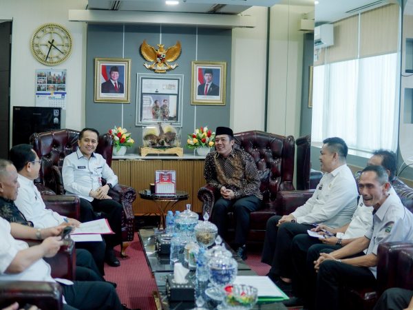 Minta Dukungan Unit Damkar, Bupati Dedi Irawan Koordinasi Ke Ditjen Bina Administrasi Kewilayahan Kemendagri Minta Dukungan Unit Damkar, Bupati Dedi Irawan Koordinasi Ke Ditjen Bina Administrasi Kewilayahan Kemendagri