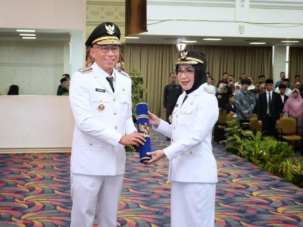 Ayu Asalasiyah Resmi Dilantik Gubernur Lampung Menjadi Bupati Way Kanan Ayu Asalasiyah Resmi Dilantik Gubernur Lampung Menjadi Bupati Way Kanan