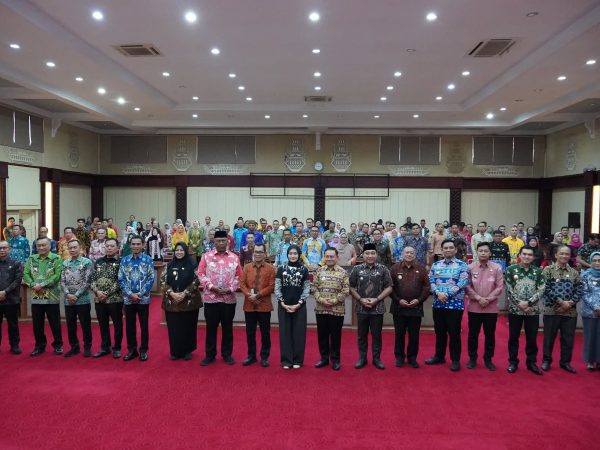 Pemprov Lampung Gelar Rakor TKPKD 2025, Satukan Langkah Atasi Kemiskinan Ekstrem Pemprov Lampung Gelar Rakor TKPKD 2025, Satukan Langkah Atasi Kemiskinan Ekstrem