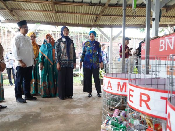 Pemprov Lampung Dorong Pesantren Lampung Jadi Pelopor Gaya Hidup Ramah Lingkungan Pemprov Lampung Dorong Pesantren Lampung Jadi Pelopor Gaya Hidup Ramah Lingkungan