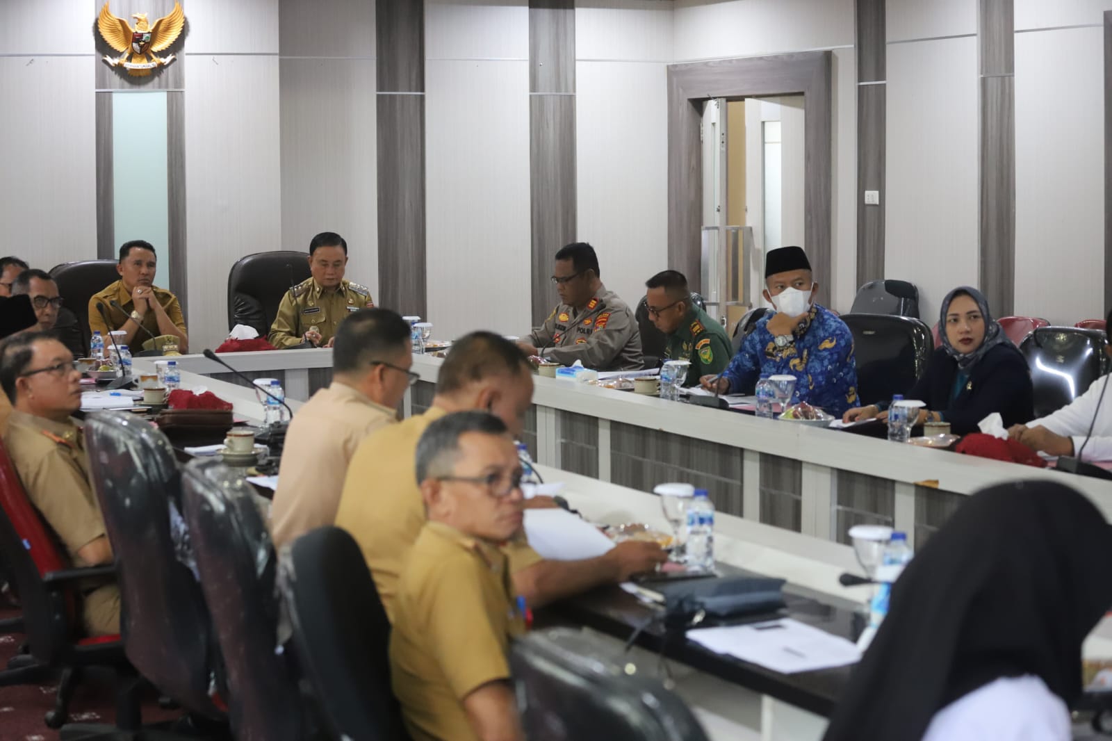 Parosil Mabsus Gelar Rakor Forkopimda, Pastikan Kesiapan Menghadapi Idul Adha. Parosil Mabsus Gelar Rakor Forkopimda, Pastikan Kesiapan Menghadapi Idul Adha.