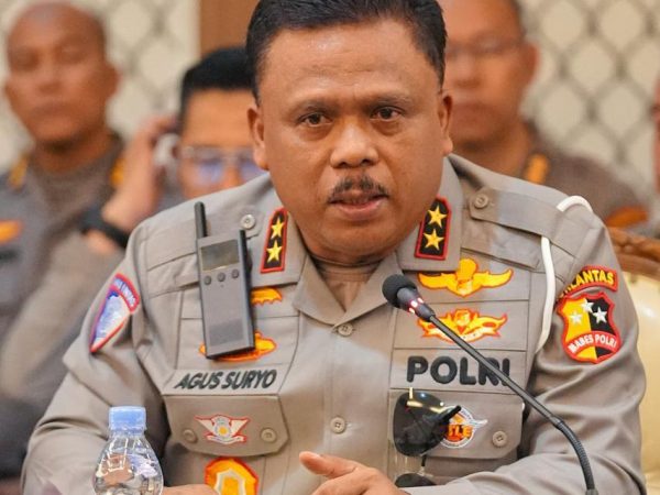 Korlantas Polri Resmi Mulai Tahap Sosialisasi Wujudkan Indonesia Zero Truk ODOL Korlantas Polri Resmi Mulai Tahap Sosialisasi Wujudkan Indonesia Zero Truk ODOL