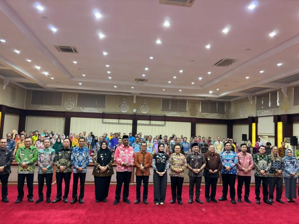 Komitmen Tanggulangi Kemiskinan, Mad Hasnurin Ikuti Rakor TKPKD