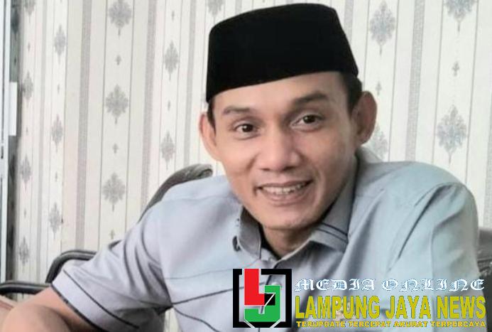 Ketua Komisi IV DPRD Kabupaten Tanggamus akan Segera Tindak Tegas Pihak Sekolah SDN 1 Rantau Tijang Terkait Dugaan Pungli Ketua Komisi IV DPRD Kabupaten Tanggamus akan Segera Tindak Tegas Pihak Sekolah SDN 1 Rantau Tijang Terkait Dugaan Pungli