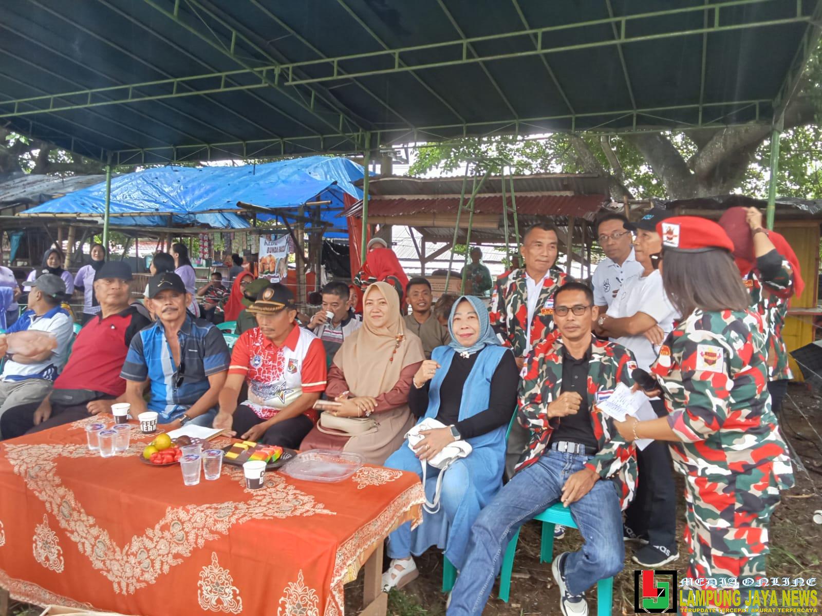 Bupati Hamartoni Hadiri Pembukaan Open Turnamen Volly Putri Gelaran LMP Lampung Utara