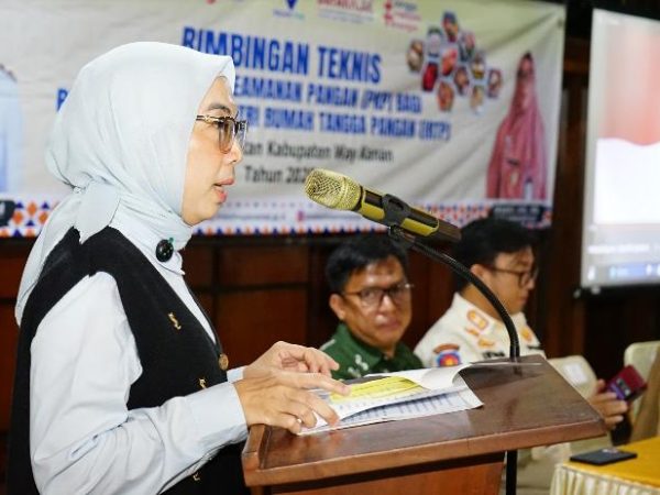 Penuhi Pangan Yang Bermutu, Bupati Ayu Buka Bimtek Penyuluh Keamanan Pangan Bagi IRTP Penuhi Pangan Yang Bermutu, Bupati Ayu Buka Bimtek Penyuluh Keamanan Pangan Bagi IRTP