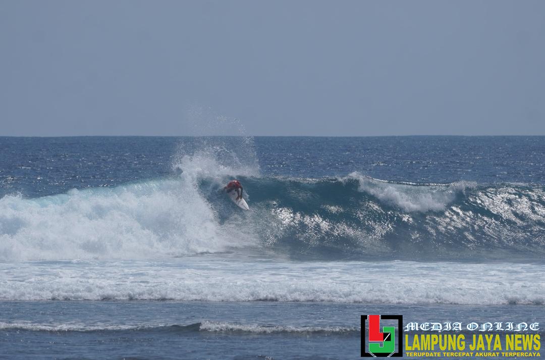 Hari Pertama WSL Krui Pro QS 6000, Kategori Junior Men Dan Women Sebagai Pembuka Hari Pertama WSL Krui Pro QS 6000, Kategori Junior Men Dan Women Sebagai Pembuka