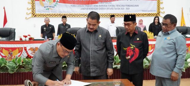 Rapat Paripurna Persetujuan RPJMD Bupati Tubaba sebut; Sebagai Acuan Dalam Mewujudkan Pembagunan Yang Merata