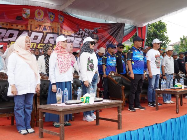 Bupati dan Wakil Bupati Tubaba Resmi Buka Kejuaraan Bupati Cup Race 2025 dan Bazar UMKM Bupati dan Wakil Bupati Tubaba Resmi Buka Kejuaraan Bupati Cup Race 2025 dan Bazar UMKM