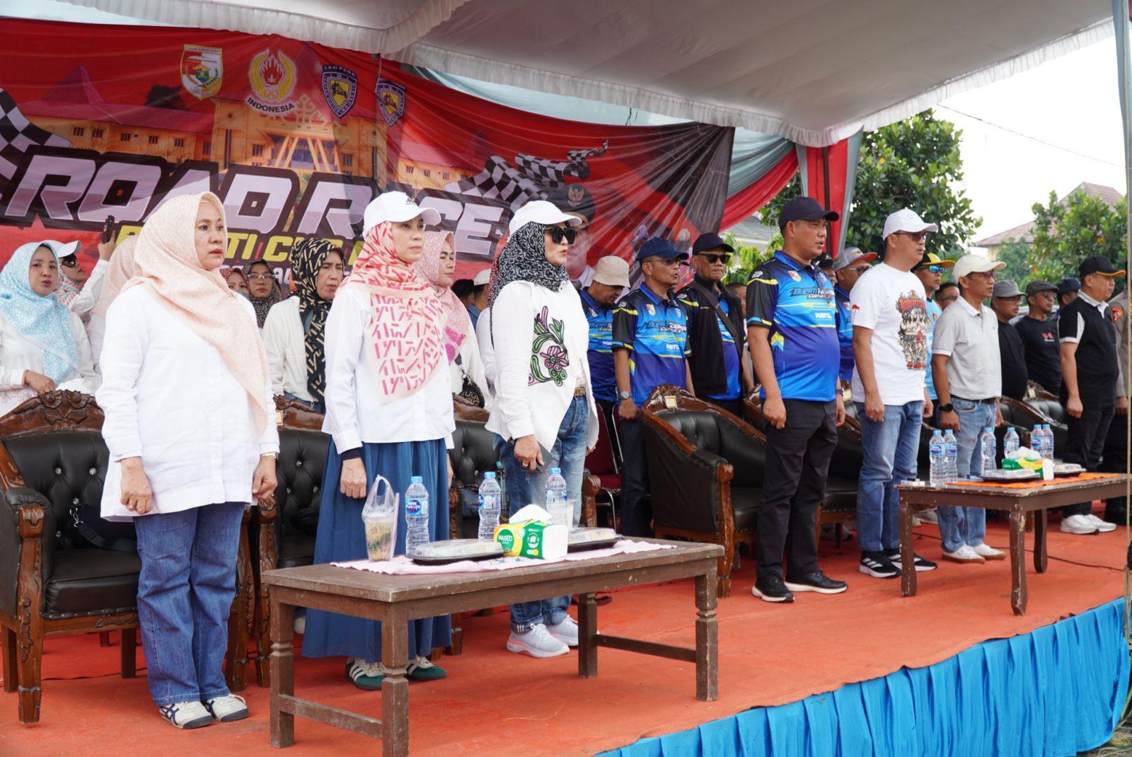 Bupati dan Wakil Bupati Tubaba Resmi Buka Kejuaraan Bupati Cup Race 2025 dan Bazar UMKM Bupati dan Wakil Bupati Tubaba Resmi Buka Kejuaraan Bupati Cup Race 2025 dan Bazar UMKM