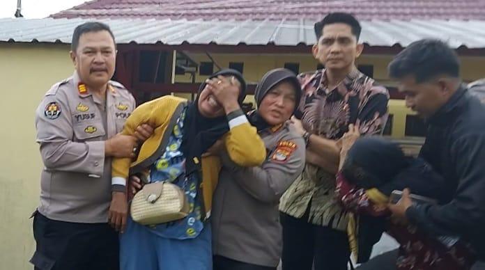 Kabid Humas Polda Lampung : Kepastian Jenazah Tanpa Kepala di Limau Tanggamus Tunggu Hasil DNA Kabid Humas Polda Lampung : Kepastian Jenazah Tanpa Kepala di Limau Tanggamus Tunggu Hasil DNA