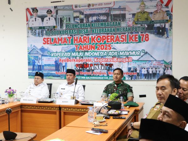 Bersama Unsur Forkopimda, Bupati Dedi Irawan Ikuti Peluncuran 80.000 Koperasi Merah Putih Bersama Unsur Forkopimda, Bupati Dedi Irawan Ikuti Peluncuran 80.000 Koperasi Merah Putih