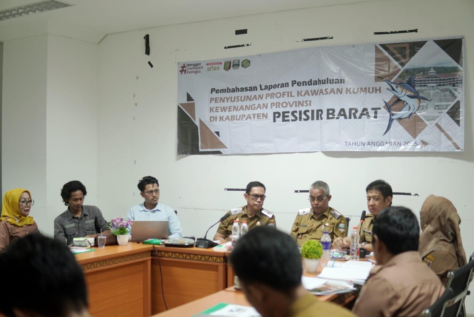 Asisten III Gunawan, Buka Rapat Pembahasan Laporan Pendahuluan Penyusunan Profil Kawasan Kumuh Kewenangan Provinsi Asisten III Gunawan, Buka Rapat Pembahasan Laporan Pendahuluan Penyusunan Profil Kawasan Kumuh Kewenangan Provinsi