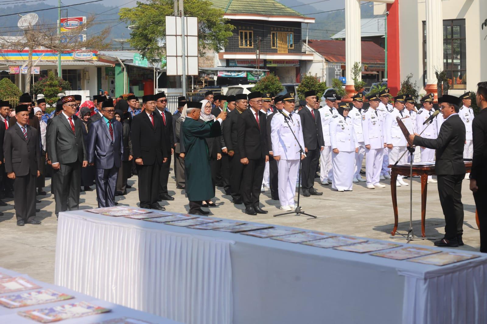 Parosil Mabsus Rombak 13 Pejabat Jabatan Pimpinan Tinggi Pratama, Ada Apa? Parosil Mabsus Rombak 13 Pejabat Jabatan Pimpinan Tinggi Pratama, Ada Apa?