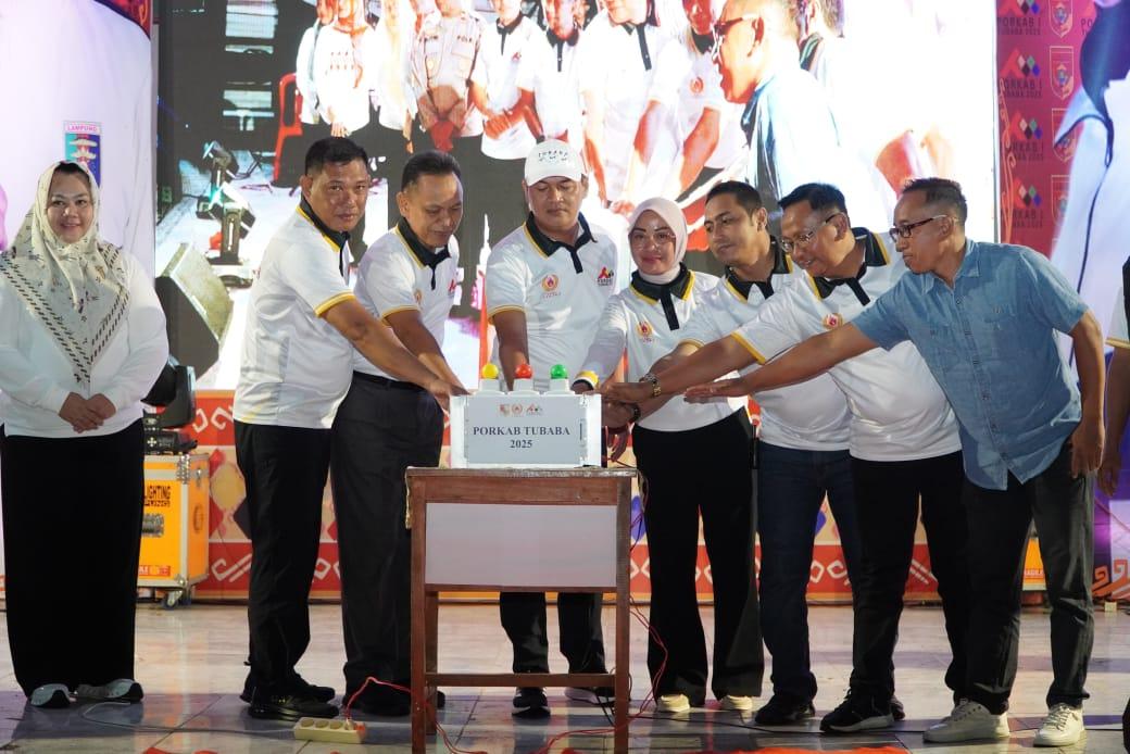 Pembukaan PORKAB 2025 Meriah, Tubaba Cetak Sejarah Baru Pada Dunia Olahraga Pembukaan PORKAB 2025 Meriah, Tubaba Cetak Sejarah Baru Pada Dunia Olahraga