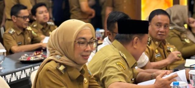 Bupati Way Kanan Ayu Asalasiyah Hadiri Rakor ATR/BPN RI dikantor Gubernur Provinsi Lampung Bupati Way Kanan Ayu Asalasiyah Hadiri Rakor ATR/BPN RI dikantor Gubernur Provinsi Lampung