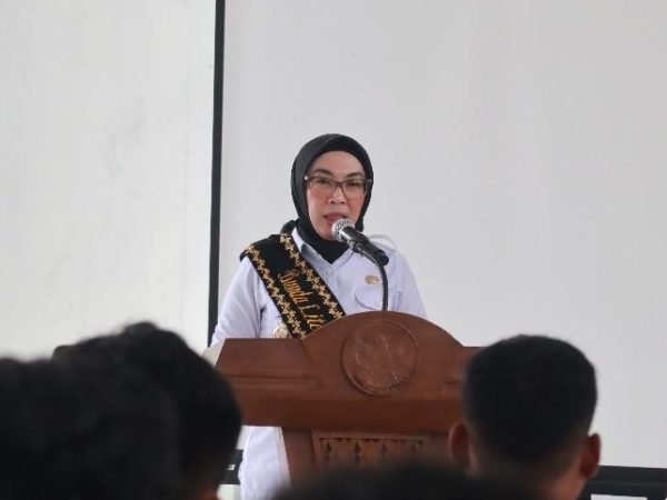 Bupati Ayu Asalasiyah berkomitmen Membangun Budaya Literasi Digital Yang Berakar Pada Nilai lokal