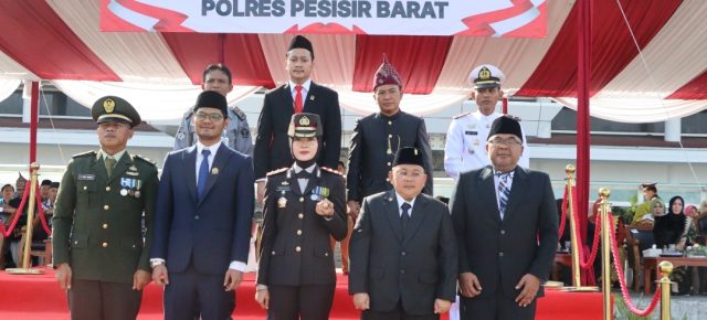 Wakil Bupati Irawan Topani Hadiri Upacara Hari Bhayangkara Ke-79