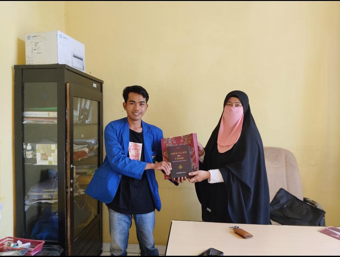 Dukung Program Literasi 1000 Buku, Dinas Porapar Berikan Donasi Buku Kepada PC PMII Way Kanan Dukung Program Literasi 1000 Buku, Dinas Porapar Berikan Donasi Buku Kepada PC PMII Way Kanan