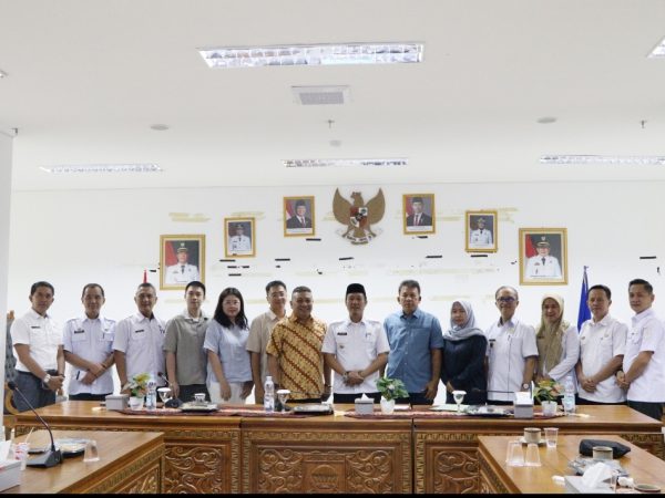 Bupati Dedi Irawan Sambut Kunjungan Kerja PT GSM Bupati Dedi Irawan Sambut Kunjungan Kerja PT GSM
