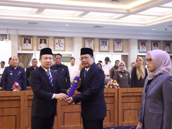 Gubernur Lantik Dua Pejabat Pimpinan Tinggi Pratama dilingkungan Pemprov Lampung