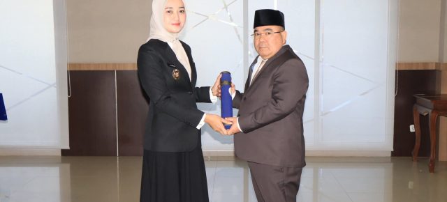 Wagub Jihan Nurlela Lantik dr. Imam Ghozali sebagai Direktur RSUD Dr. H. Abdul Moeloek