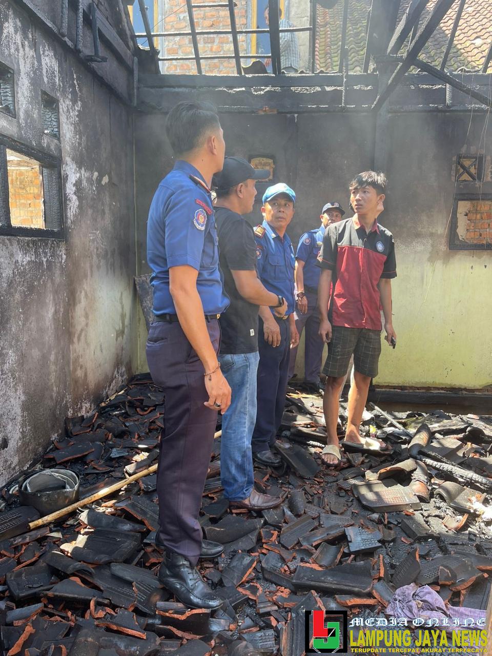 Adanya Musibah Kebakaran, Bupati Parosil Mabsus Sampaikan Bela Sungkawa dan Tegaskan Potensi Penyebab Kebakaran Adanya Musibah Kebakaran, Bupati Parosil Mabsus Sampaikan Bela Sungkawa dan Tegaskan Potensi Penyebab Kebakaran
