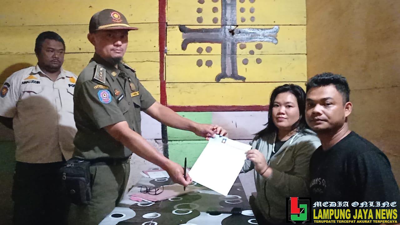 Kembali Satpol PP Lampung Barat Gelar Patroli Lanjutan Penegakan Perda Ketertiban Umum di Way Tenong