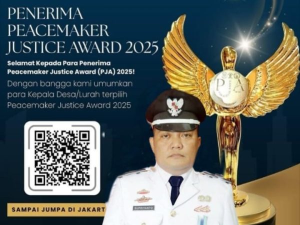 Kepala Tiyuh Panaragan Jaya Utama Terima Penghargaan Peacemaker Justice Award Tingkat Nasional 2025