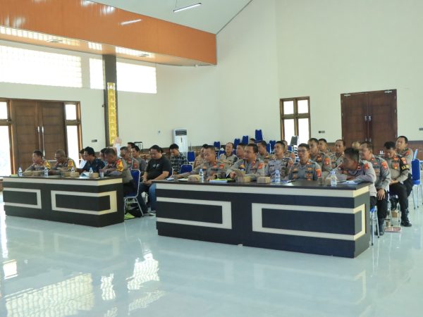 Polres Tulang Bawang Barat Laksanakan Gelar Operasional (GO) dan Pembinaan Bulan Juli 2025 Polres Tulang Bawang Barat Laksanakan Gelar Operasional (GO) dan Pembinaan Bulan Juli 2025