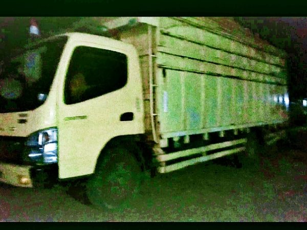 Lapak Singkong PT Benad di Tulang Bawang Barat Diduga Langgar Tonase, Warga Desak Tindakan Tegas Lapak Singkong PT Benad di Tulang Bawang Barat Diduga Langgar Tonase, Warga Desak Tindakan Tegas