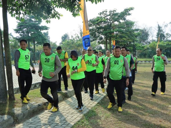 Polres Tulang Bawang Barat Gelar Tes Kesamaptaan Jasmani, Untuk menjaga Kebugaran Fisik Personel Polres Tulang Bawang Barat Gelar Tes Kesamaptaan Jasmani, Untuk menjaga Kebugaran Fisik Personel