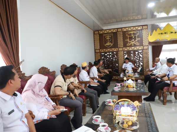 Harapan Bupati Parosil untuk Kebangkitan Wisata Lampung Barat Lewat Kolaborasi dengan PT Eljohn