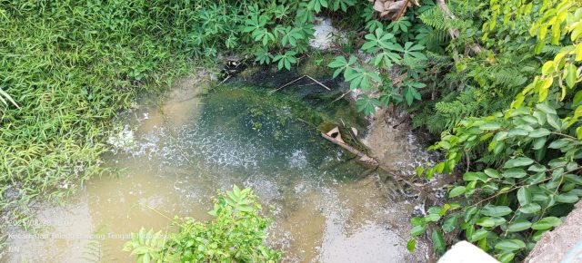 Oknum Polisi Diduga Pemilik Lapak Karet Yang Buang Limbah ke Sungai. 